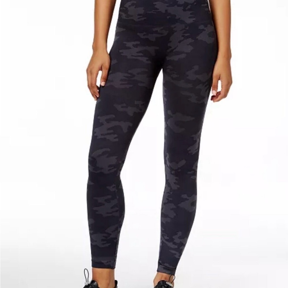 SPANX Black and Gray Compression Leggings